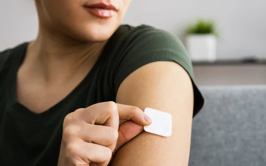 La Femme Qui Collait 8 Patchs Par Jour Sur Ses Brûlures... Et Qui Les A Tous Jetés En Une Fois